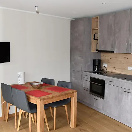 Vogelsang 아파트 레네슈타트